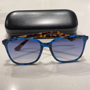 Alexander McQueen sunglasses